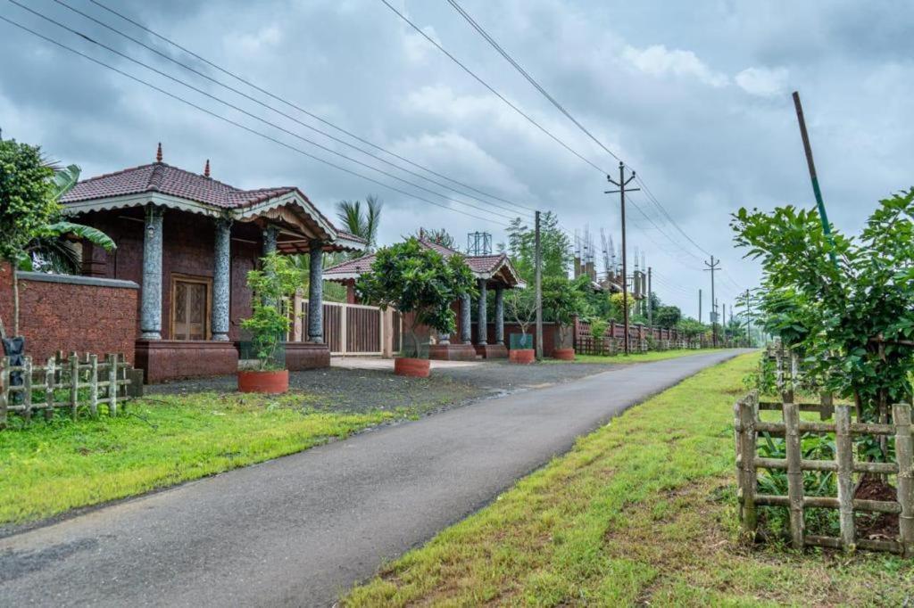 The Kerala Village, Shahapur Shenwa Exterior foto